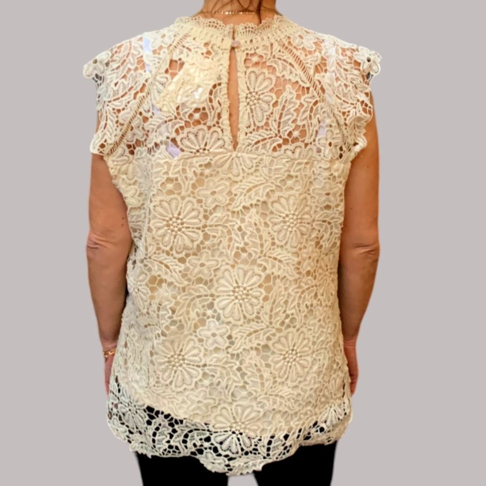 New Adiva Crochet Lace Tank Top - Picture 3 of 8